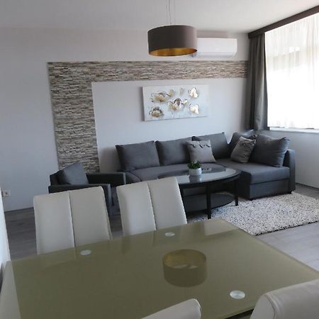 Mosonmagyaróvár City Corner Central מראה חיצוני תמונה
